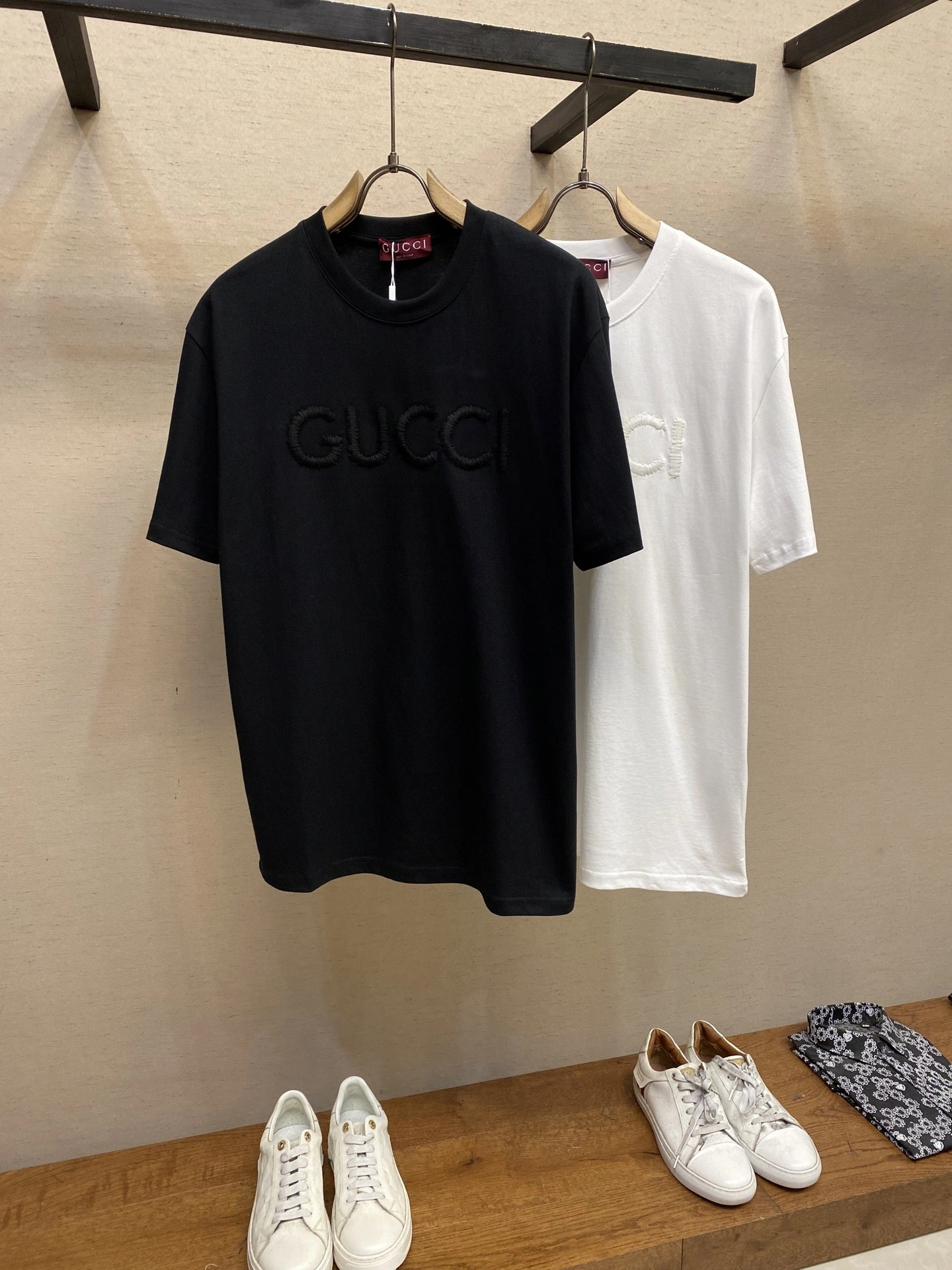 wg.luxury-- 6u33i embroidery 2colour item:E-F443C1126-2